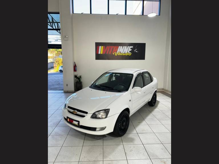 CHEVROLET - CLASSIC - 2012/2012 - Branca - R$ 28.900,00